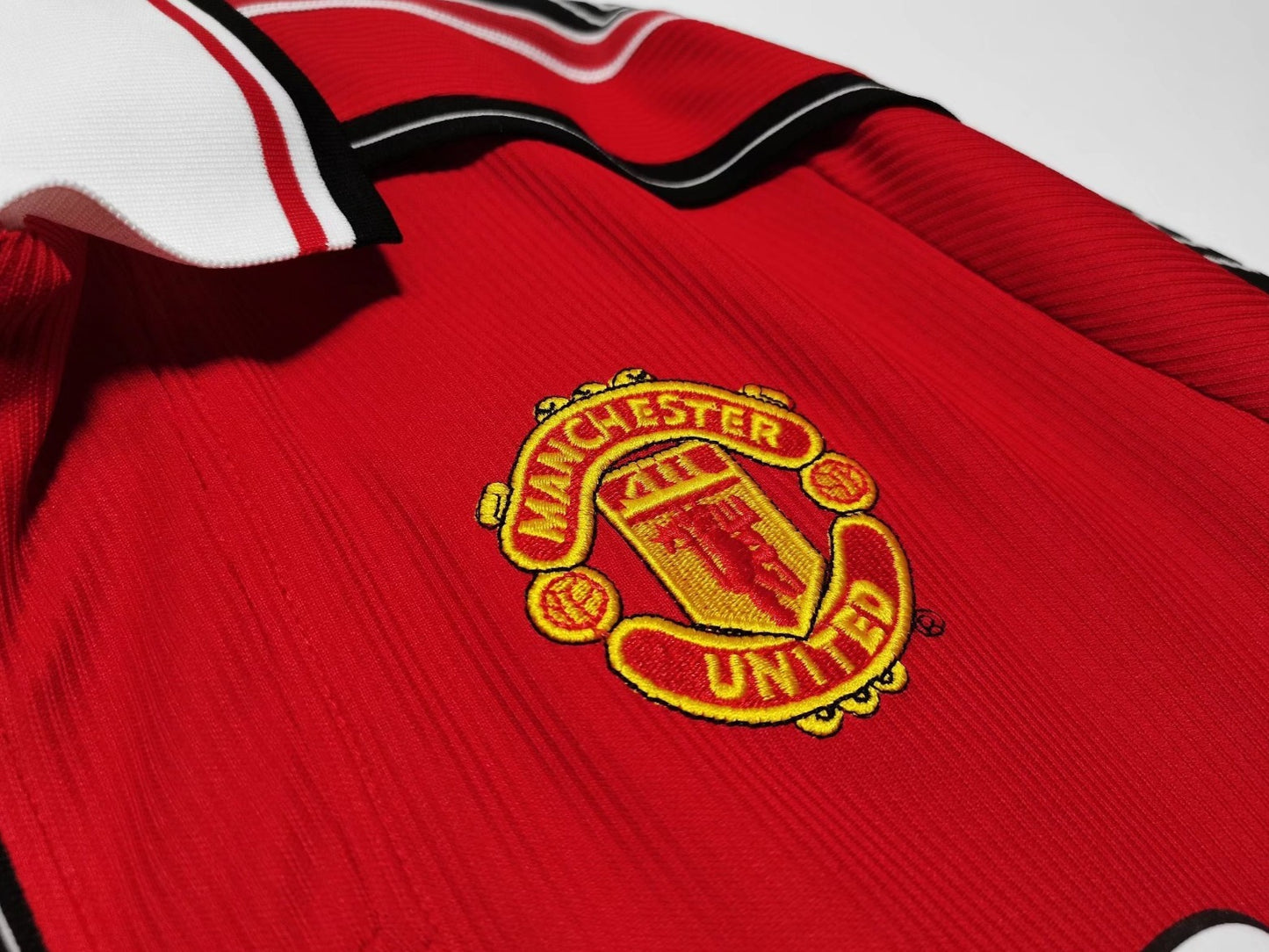 Retro 1998/99 Manchester United Home Long Sleeve Soccer Jersey