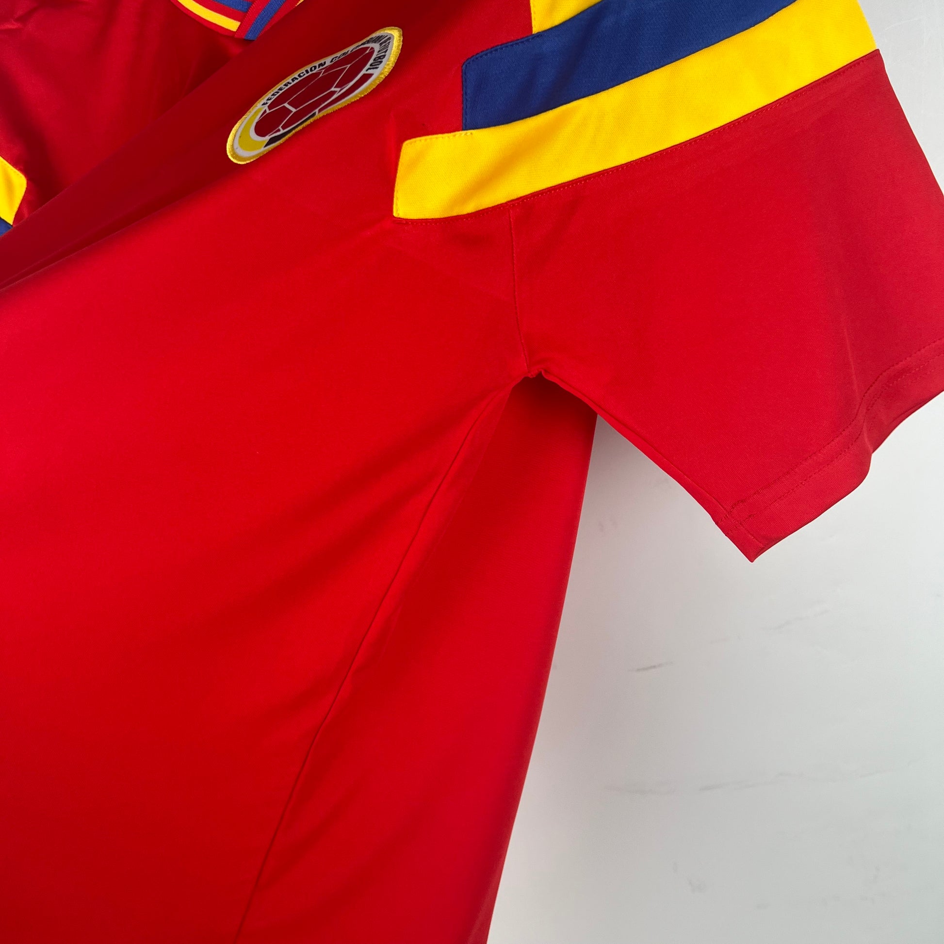 Retro Colombia 1990 Away - Goal Digger Jerseys | Authentic Soccer Jerseys High Quality