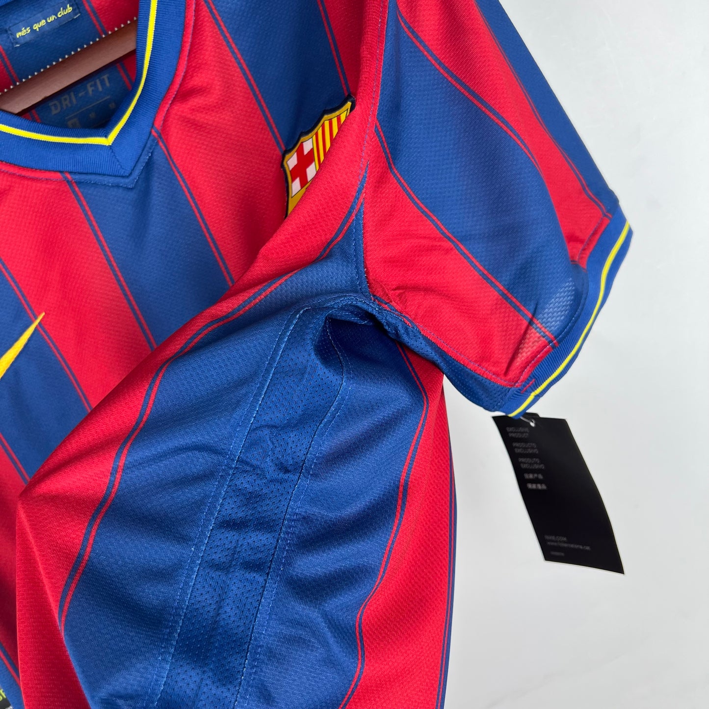 Retro 2009/10 Barcelona Home Soccer Jersey