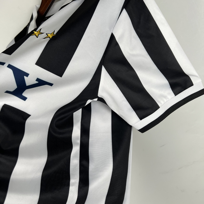 Retro 1996/97 Juventus Home Soccer Jersey