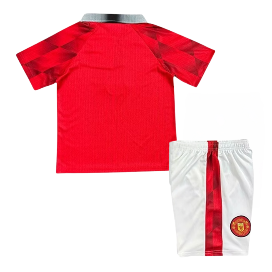 Kids Retro Manchester United Home Soccer Jersey 1996/97