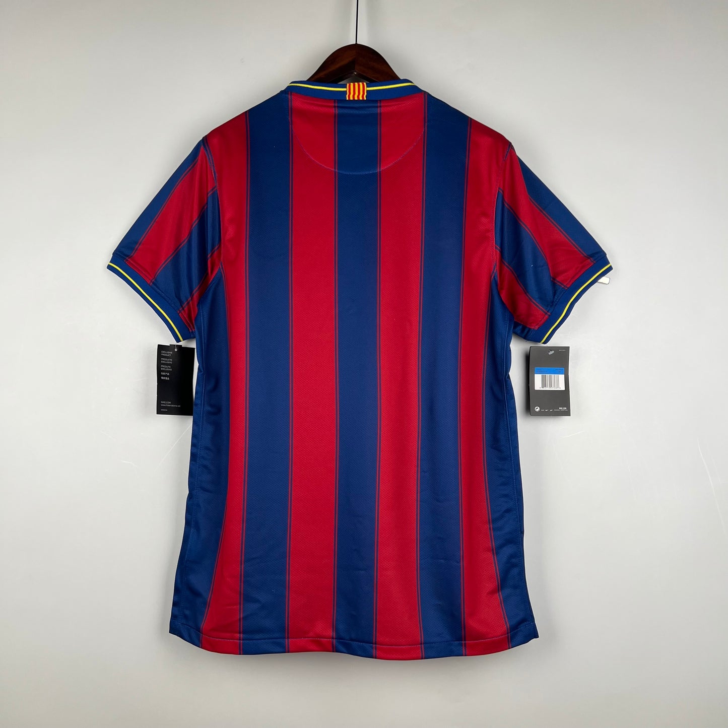 Retro 2009/10 Barcelona Home Soccer Jersey