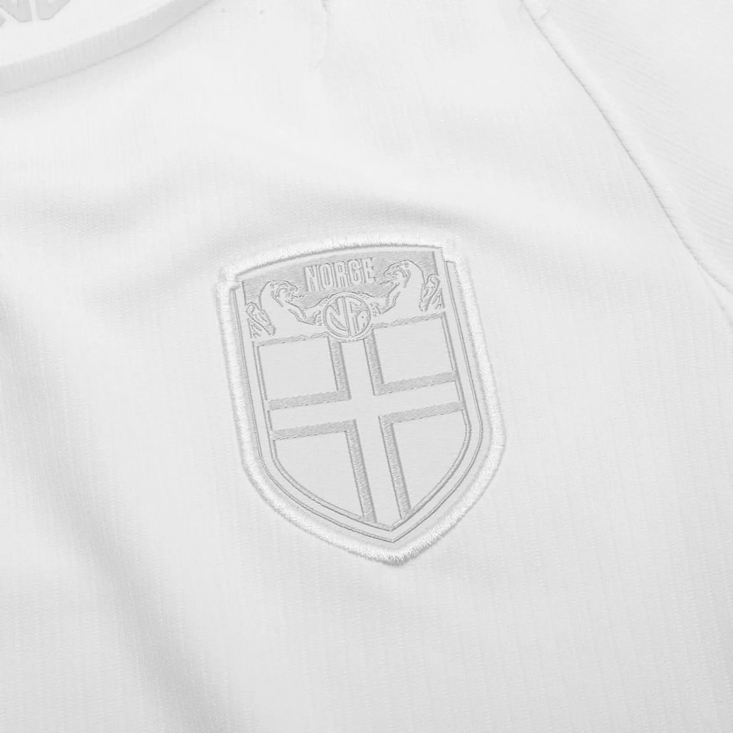 قميص ريال مدريد الأساسي 2024/25